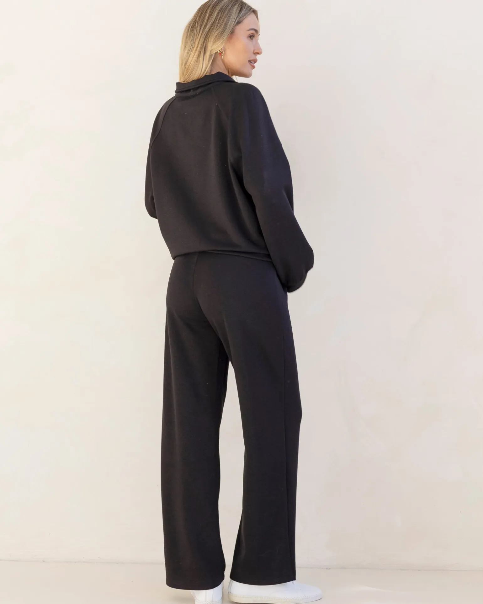 Alanna Comfort Maternity Sweatpants in Black