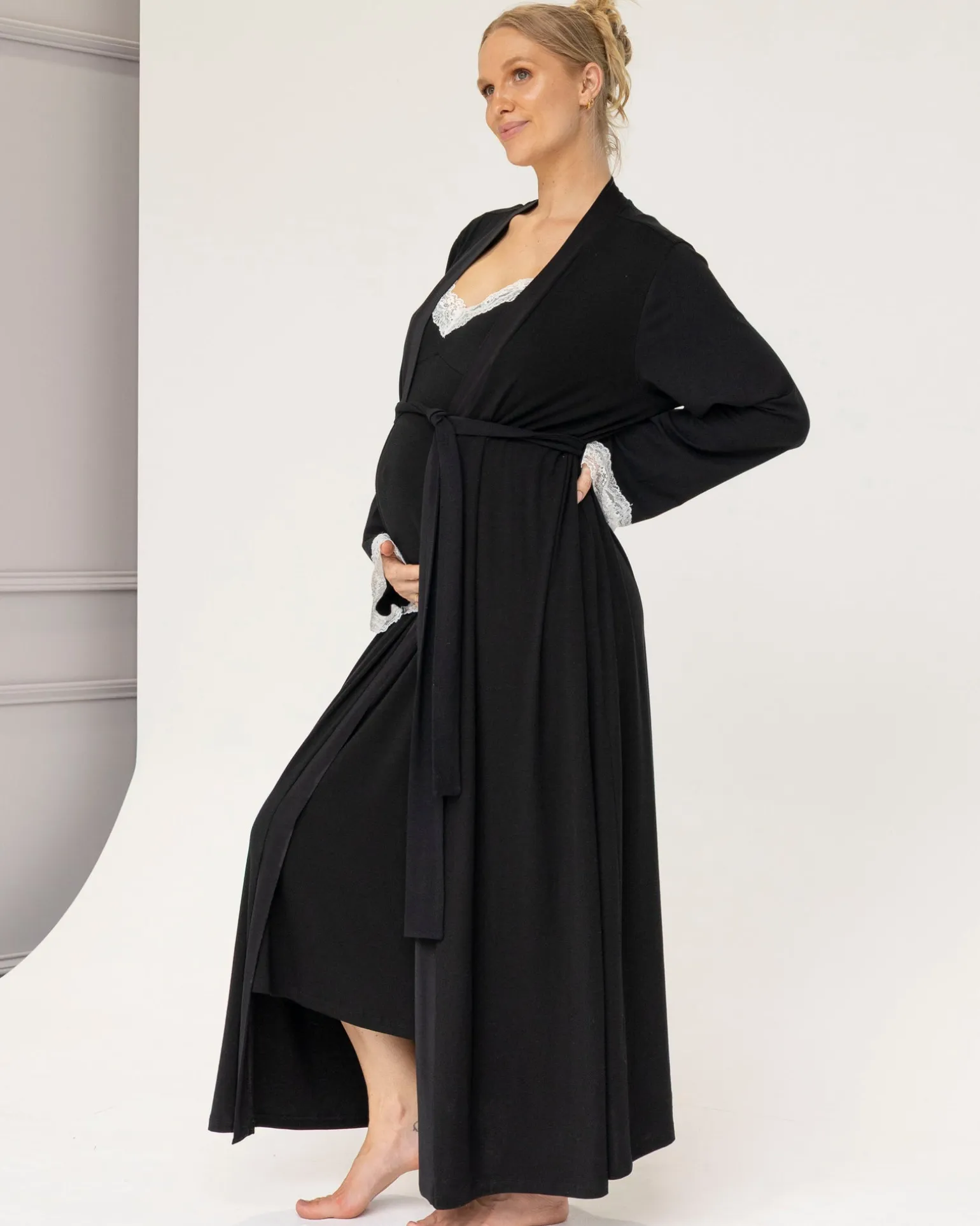 Cora Maternity Maxi Lace Robe