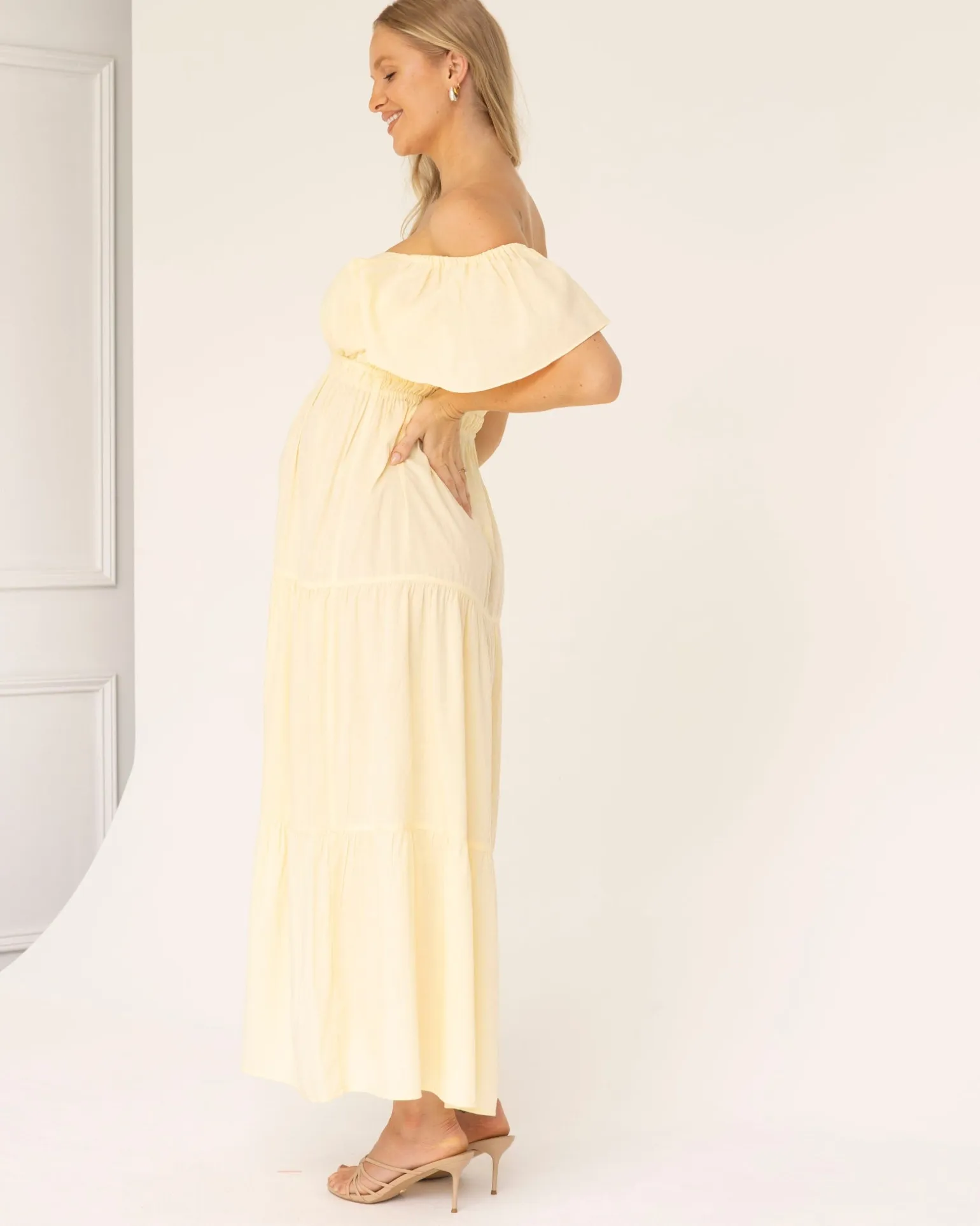 Lila Baby Shower Maternity Cotton Dress in Lemon