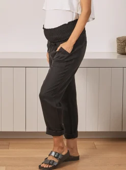 Maternity Relaxed Leg Tencel Pants- Black