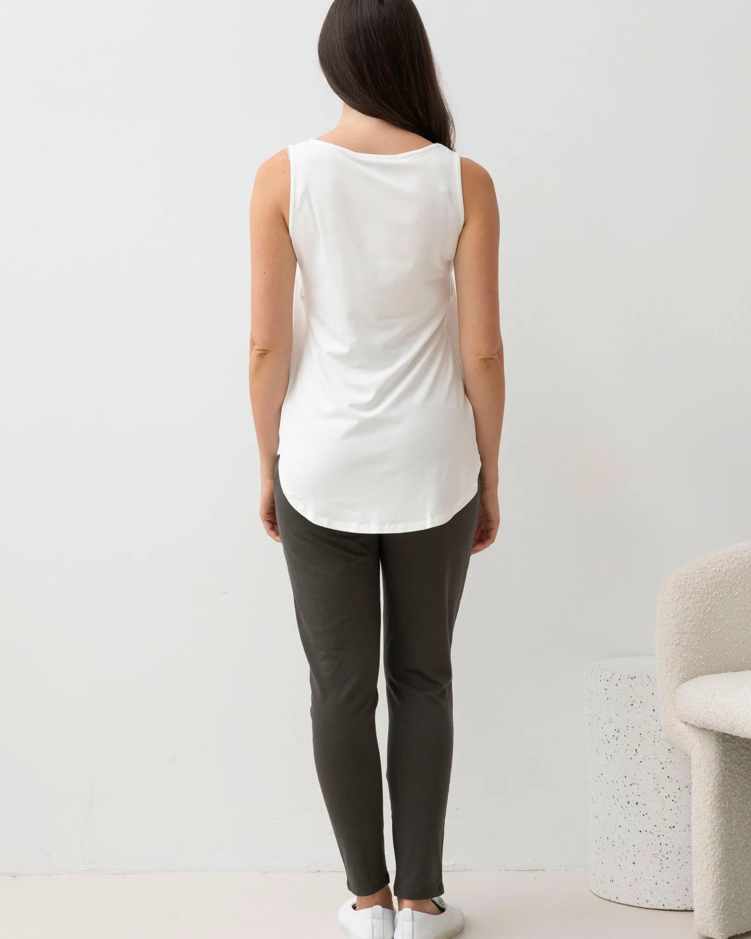 Maternity Swing Tank with Nursing Access in White