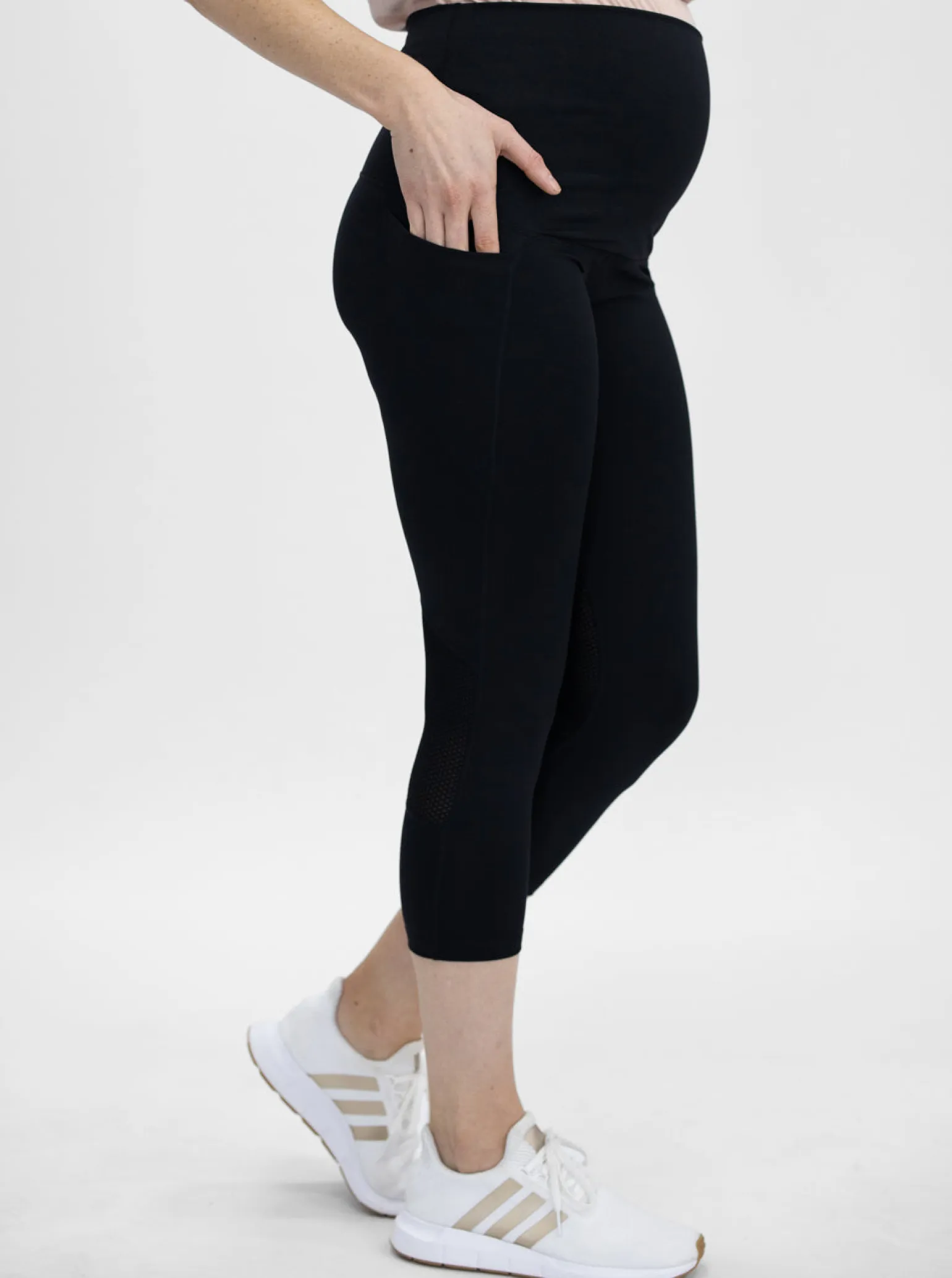 Maternity Workout Tight 3/4 Length Legging - Black
