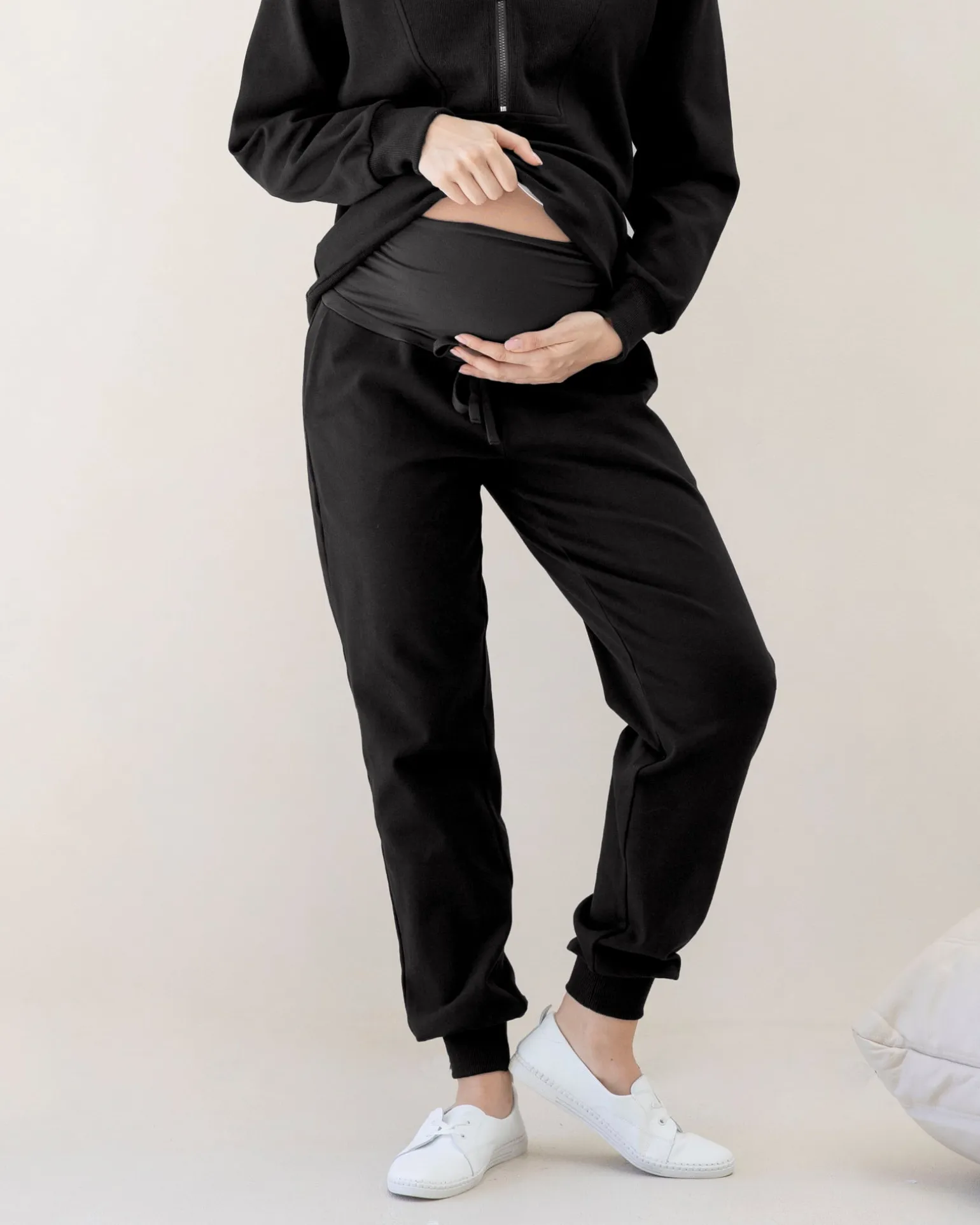 Ultimate Comfort Maternity Sweatpants in Black