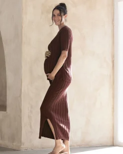 Zélie Wide Rib Maternity Midi Skirt in Chocolate